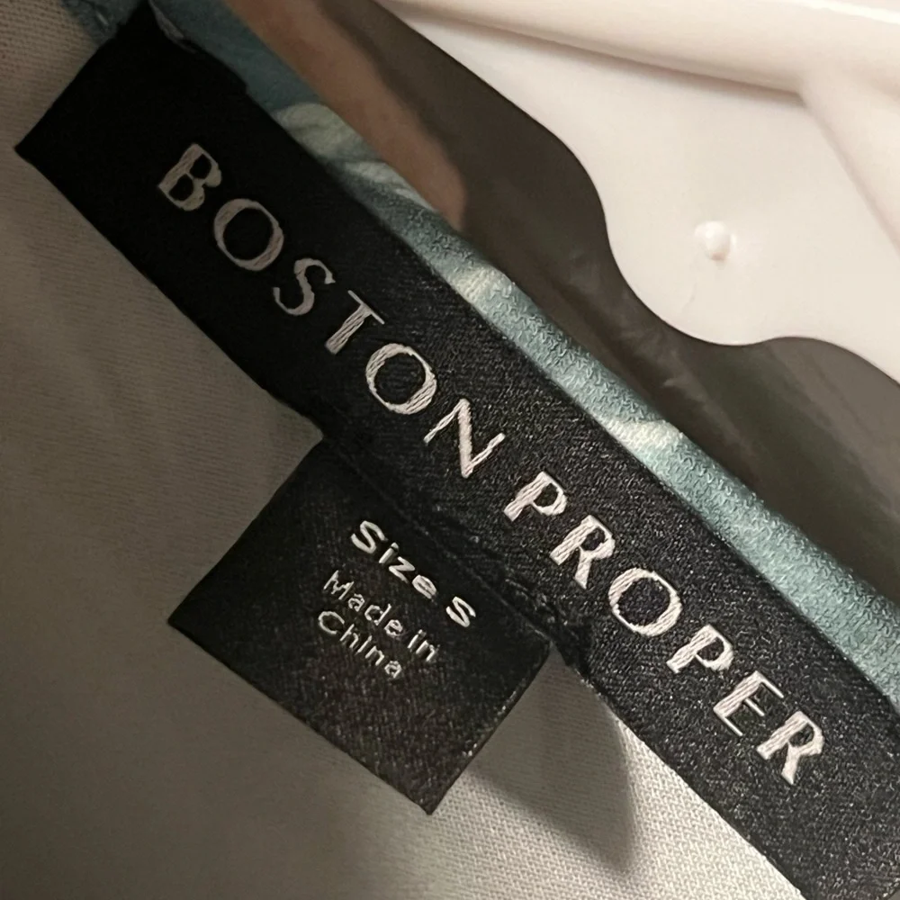 Boston Proper Floral Top - Picture 7 of 7